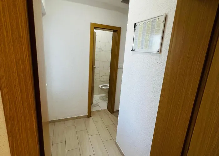 Апартаменты Marina Ciovo *